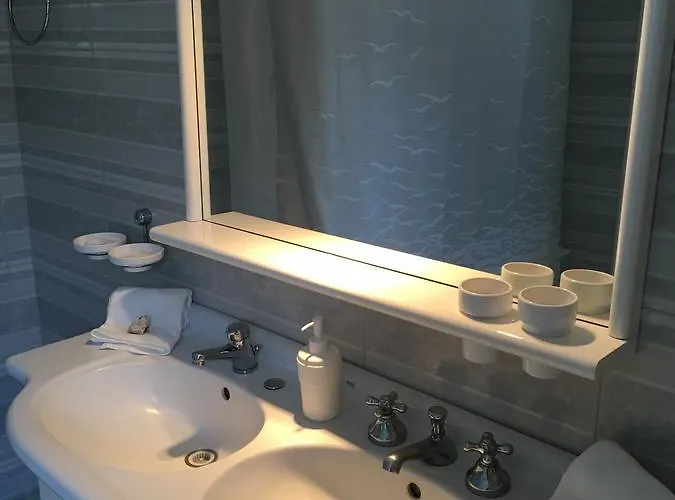 Sis 別荘 Aïdhónia