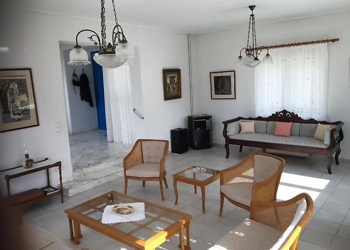 別荘 Sis Aïdhónia